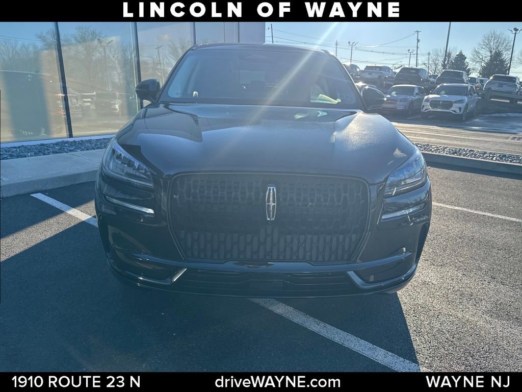 Certified 2023 Lincoln Corsair AWD w/ Equipment Group 101A image 10