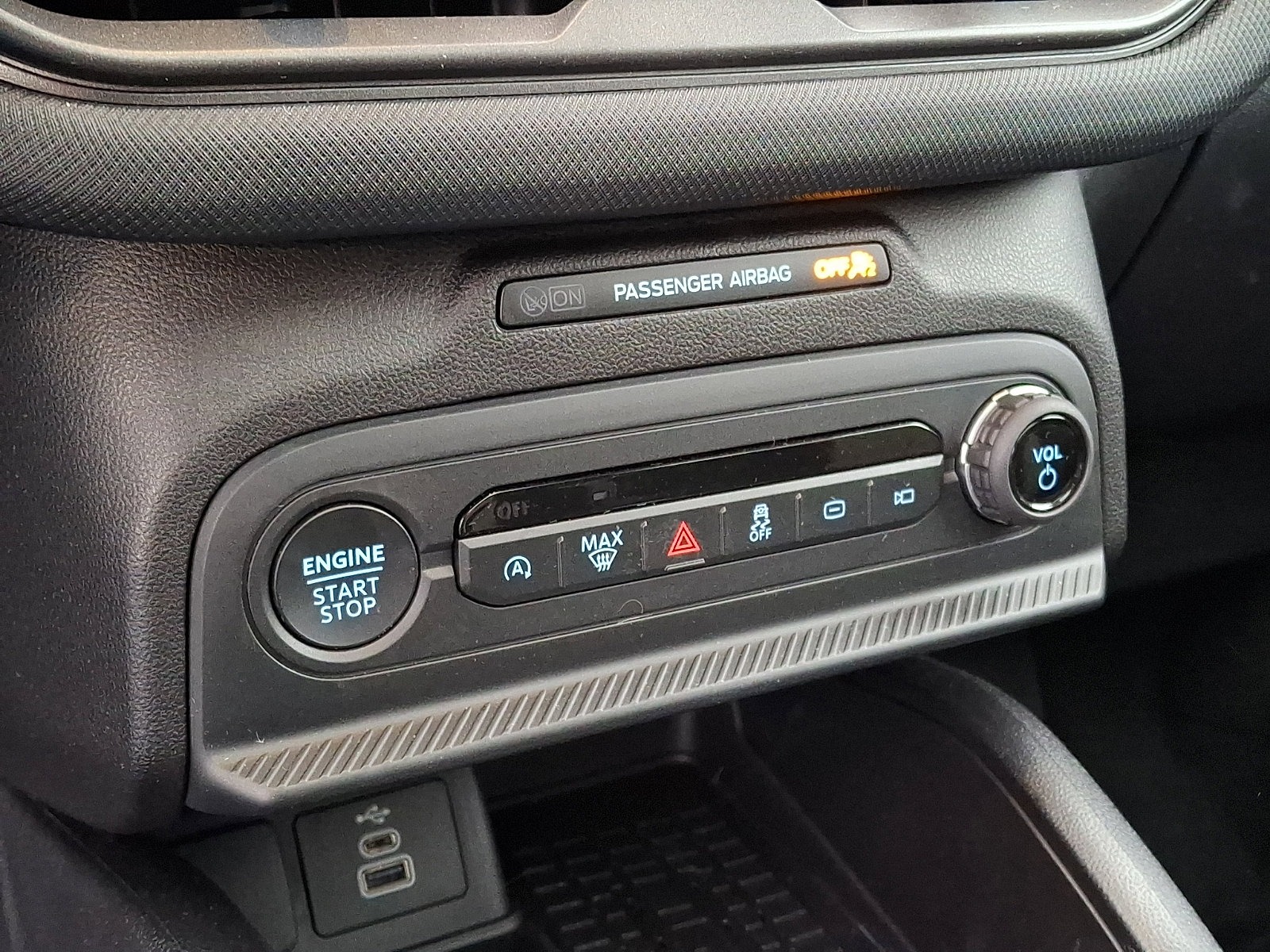 Used 2025 Ford Bronco Sport Big Bend w/ Convenience Package image 16