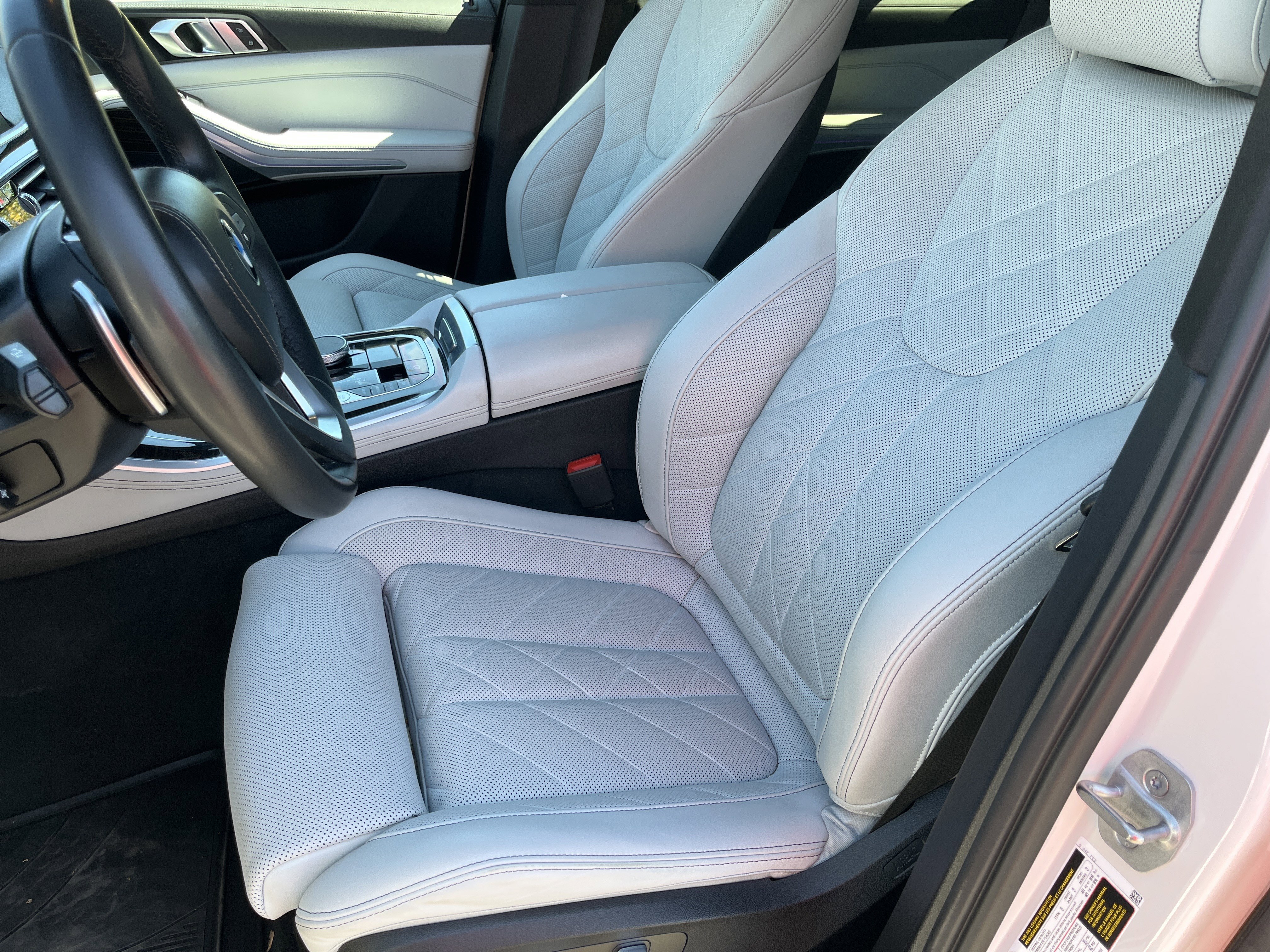 Used 2023 BMW X5 xDrive40i w/ Premium Package AWD/4WD image 17