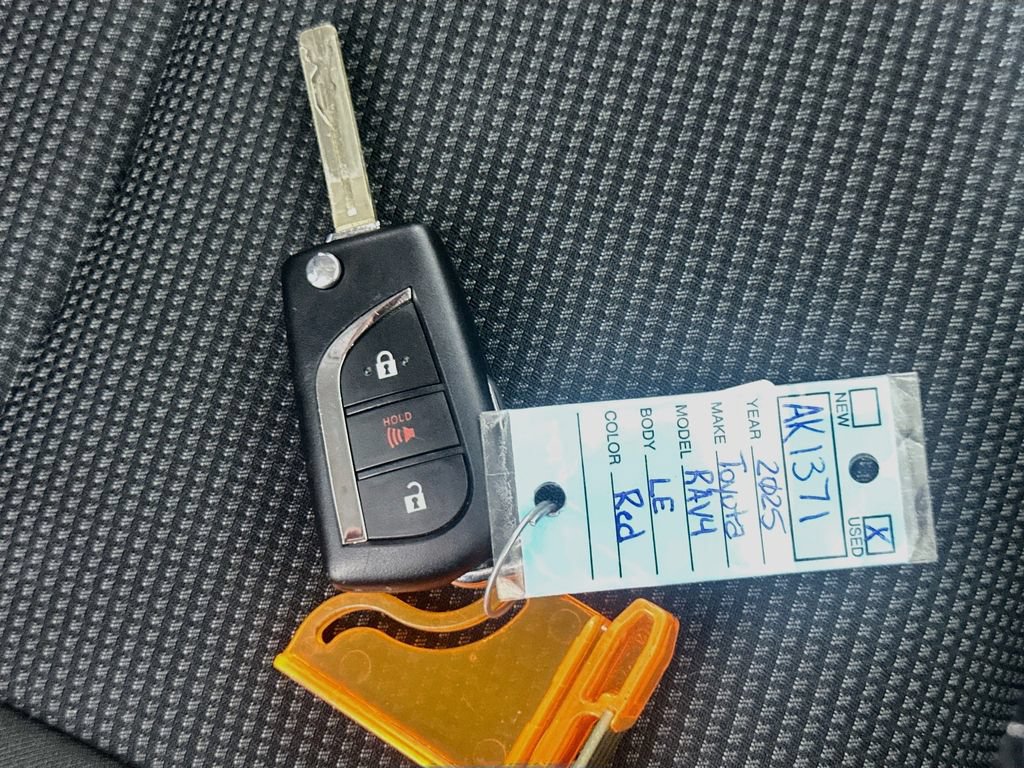 Used 2025 Toyota RAV4 LE FWD image 38