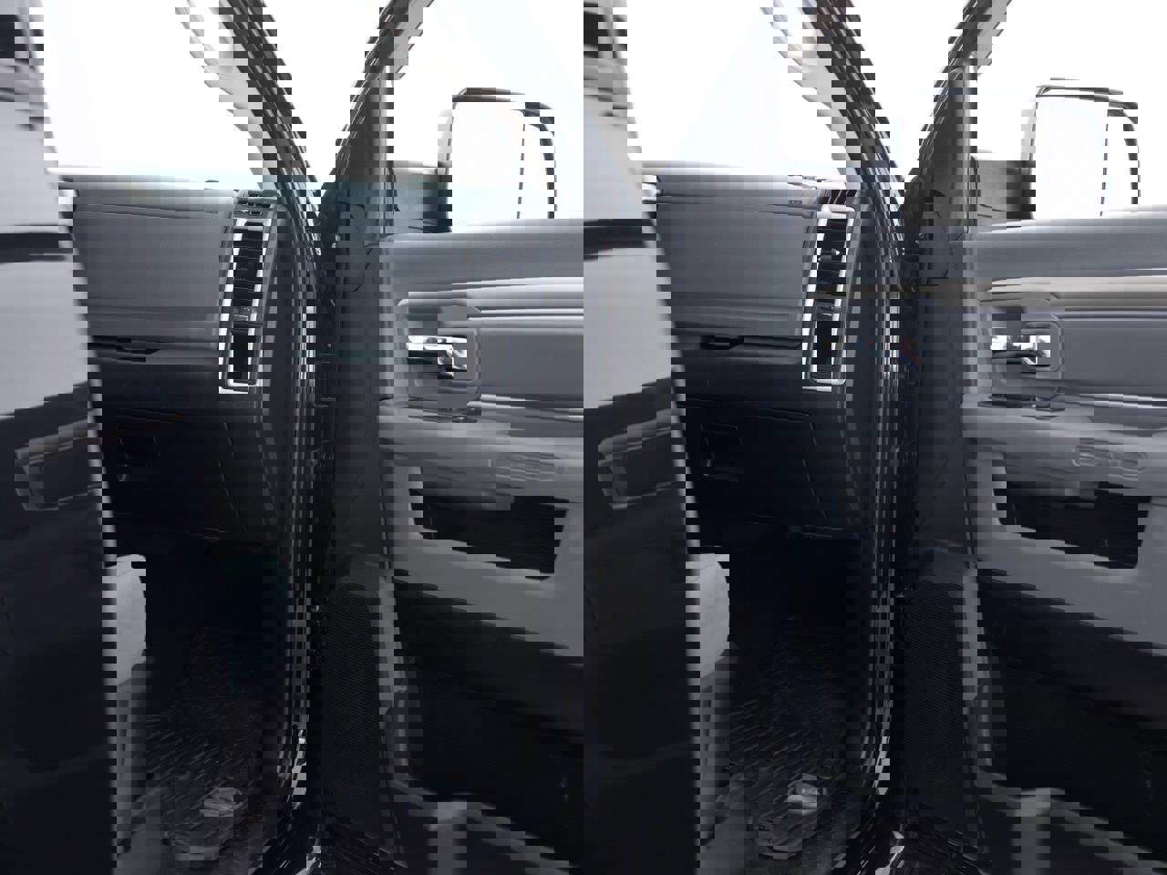 Used 2016 RAM 2500 Lone Star image 32