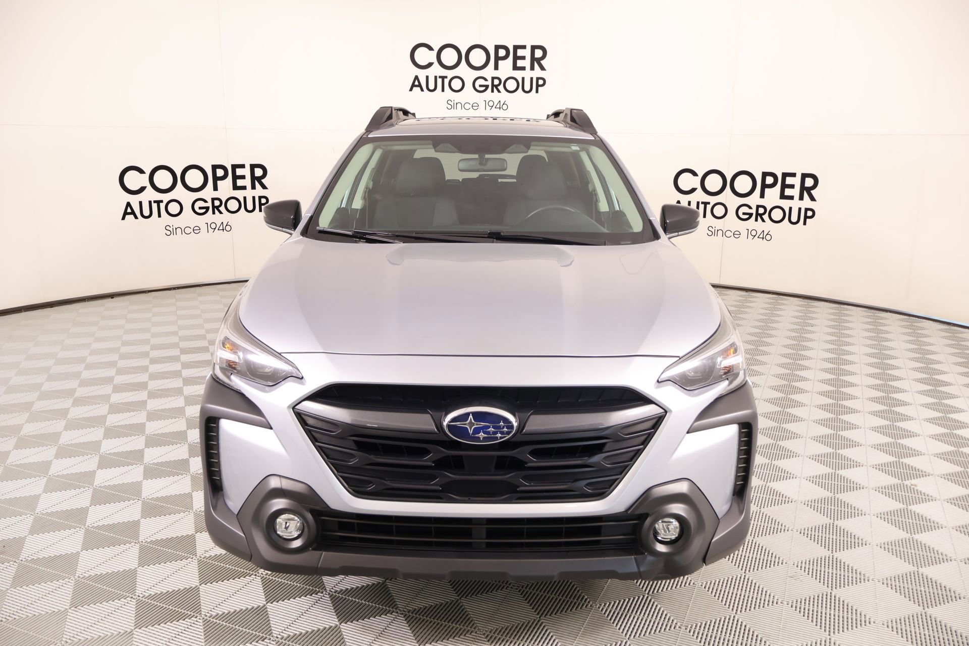 Used 2025 Subaru Outback Premium AWD/4WD image 9