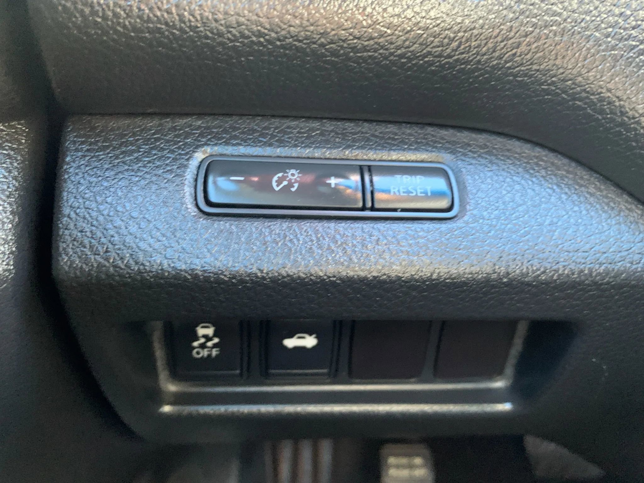 Used 2015 Nissan Altima 2.5 S w/ Power Driver Seat Package image 17