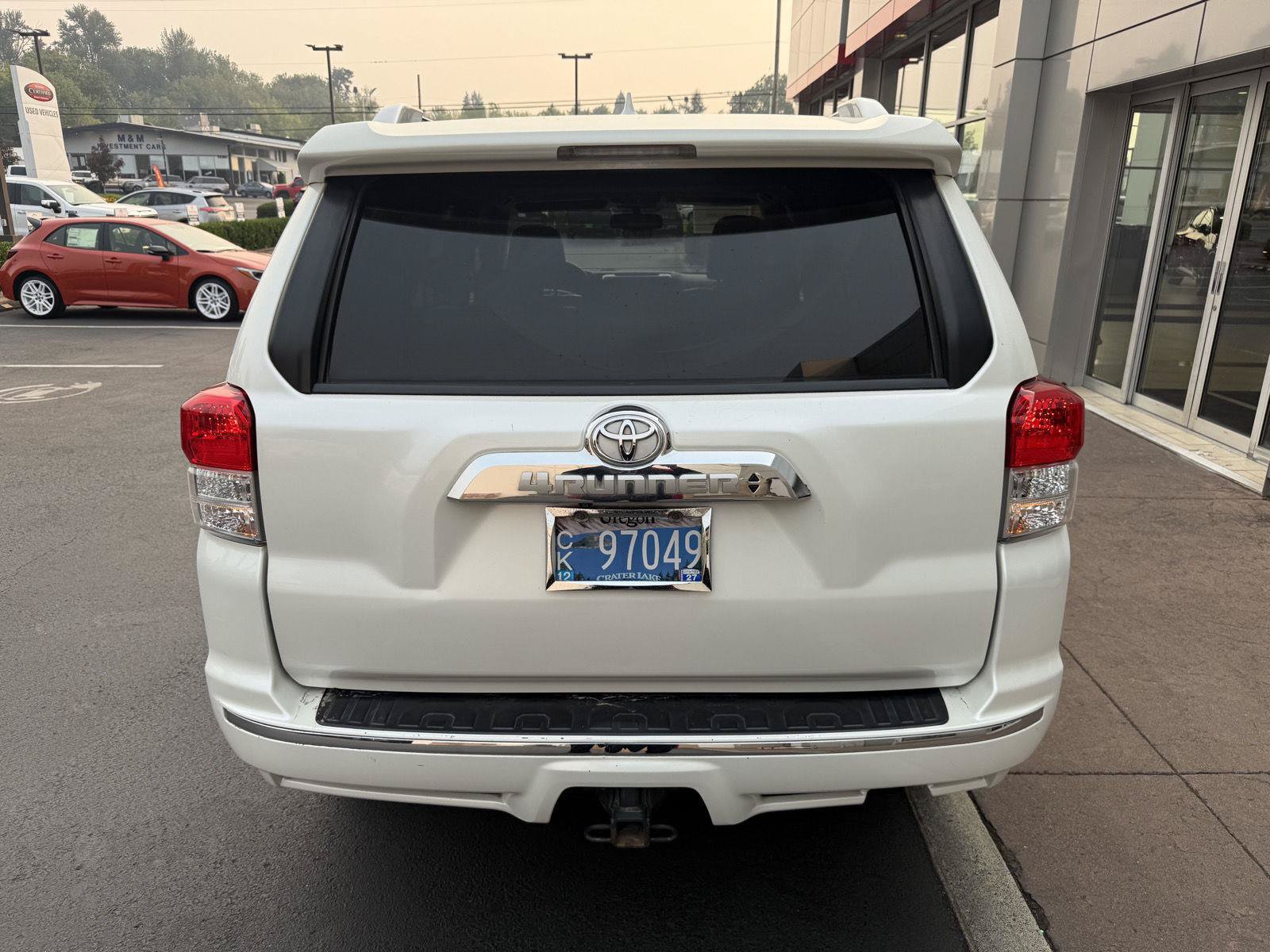 Used 2010 Toyota 4Runner Limited AWD/4WD image 4