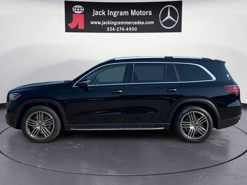 New 2026 Mercedes-Benz GLS 450 4MATIC image 2