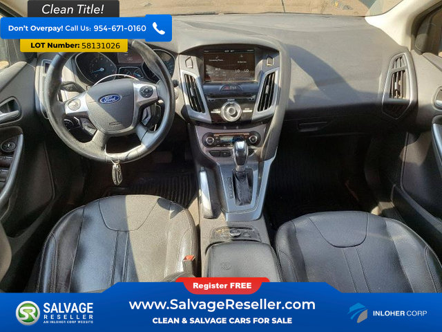 Used 2012 Ford Focus Titanium FWD image 11