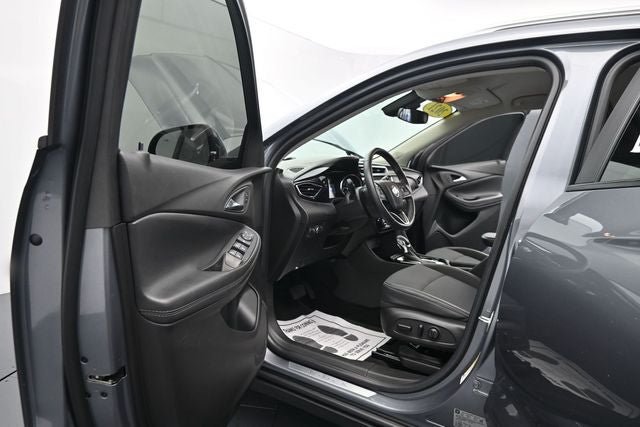 Used 2021 Buick Encore GX Select AWD/4WD image 17