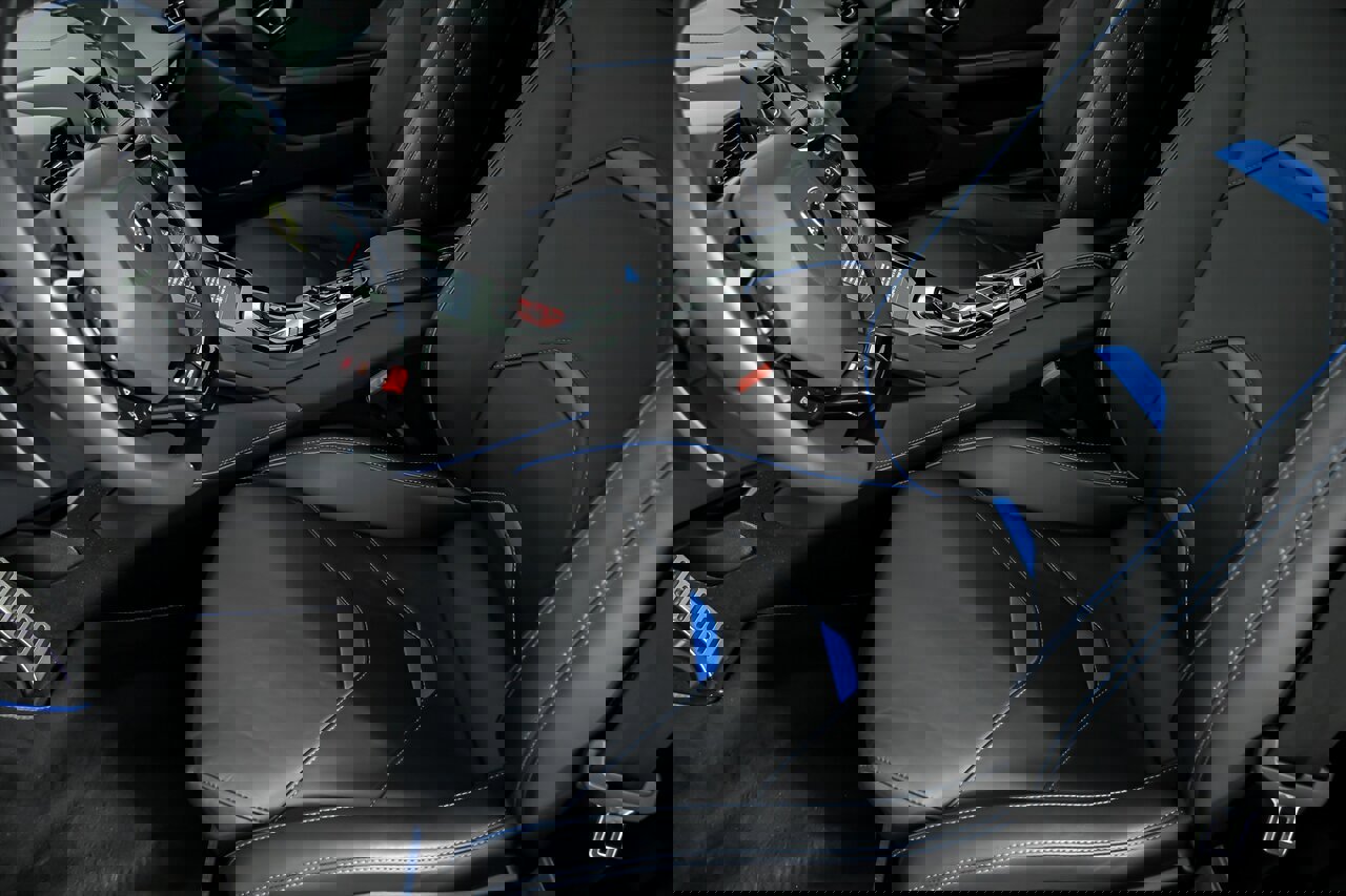 Used 2020 Lamborghini Huracan EVO image 24