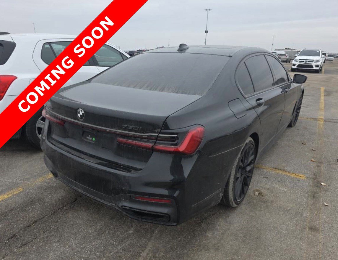 Used 2021 BMW 750i xDrive w/ M Sport Package image 5