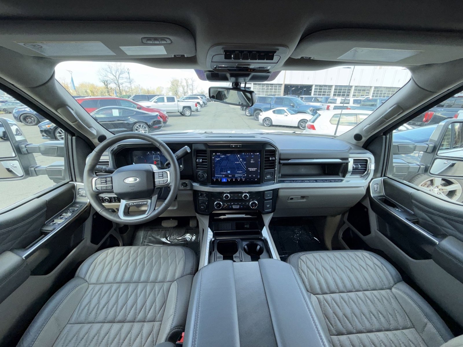 Used 2025 Ford F450 Platinum w/ Platinum Plus Package image 23