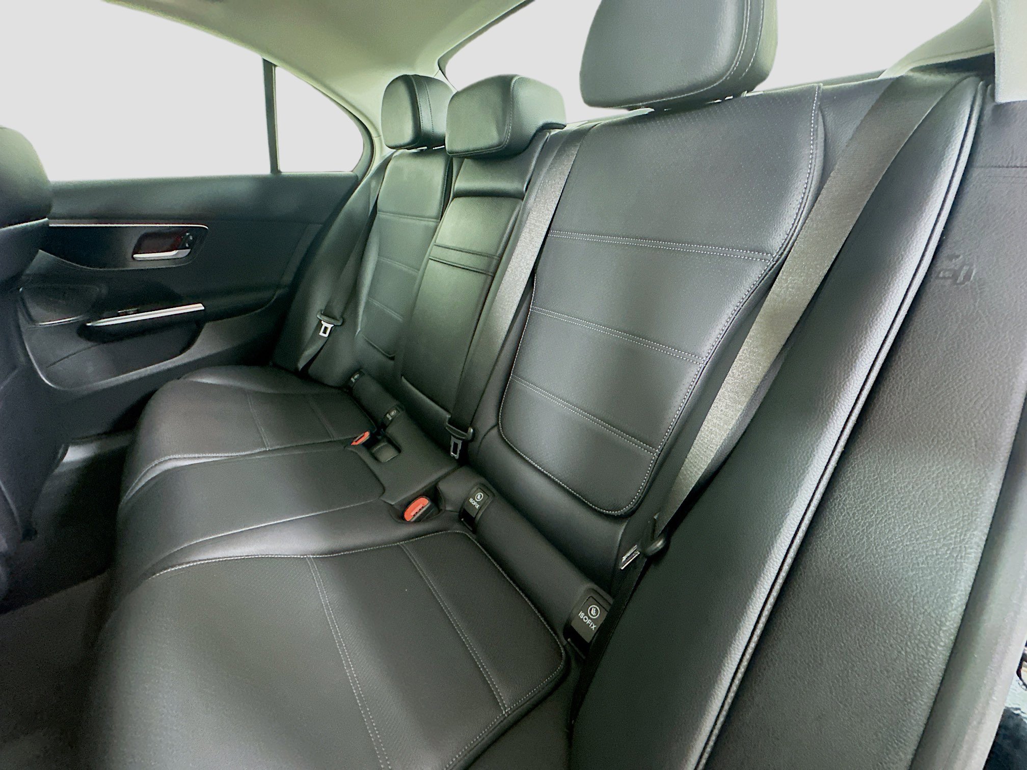 Certified 2022 Mercedes-Benz C 300 4MATIC Sedan image 31