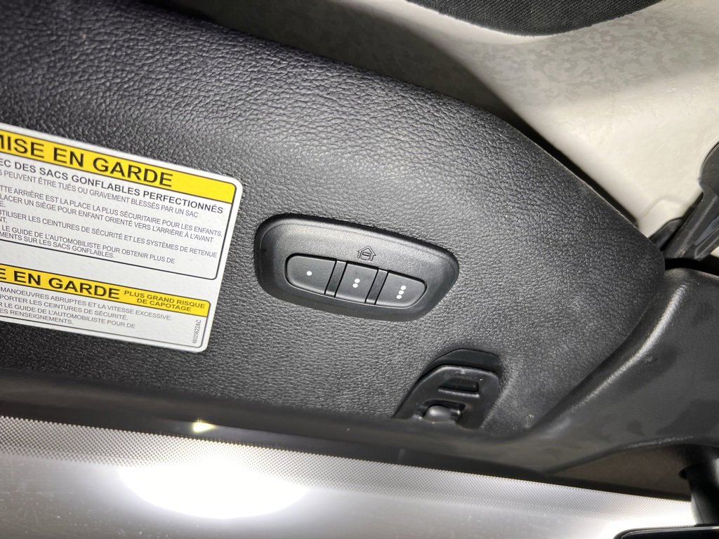 Used 2022 Jeep Wrangler Unlimited Sahara image 27