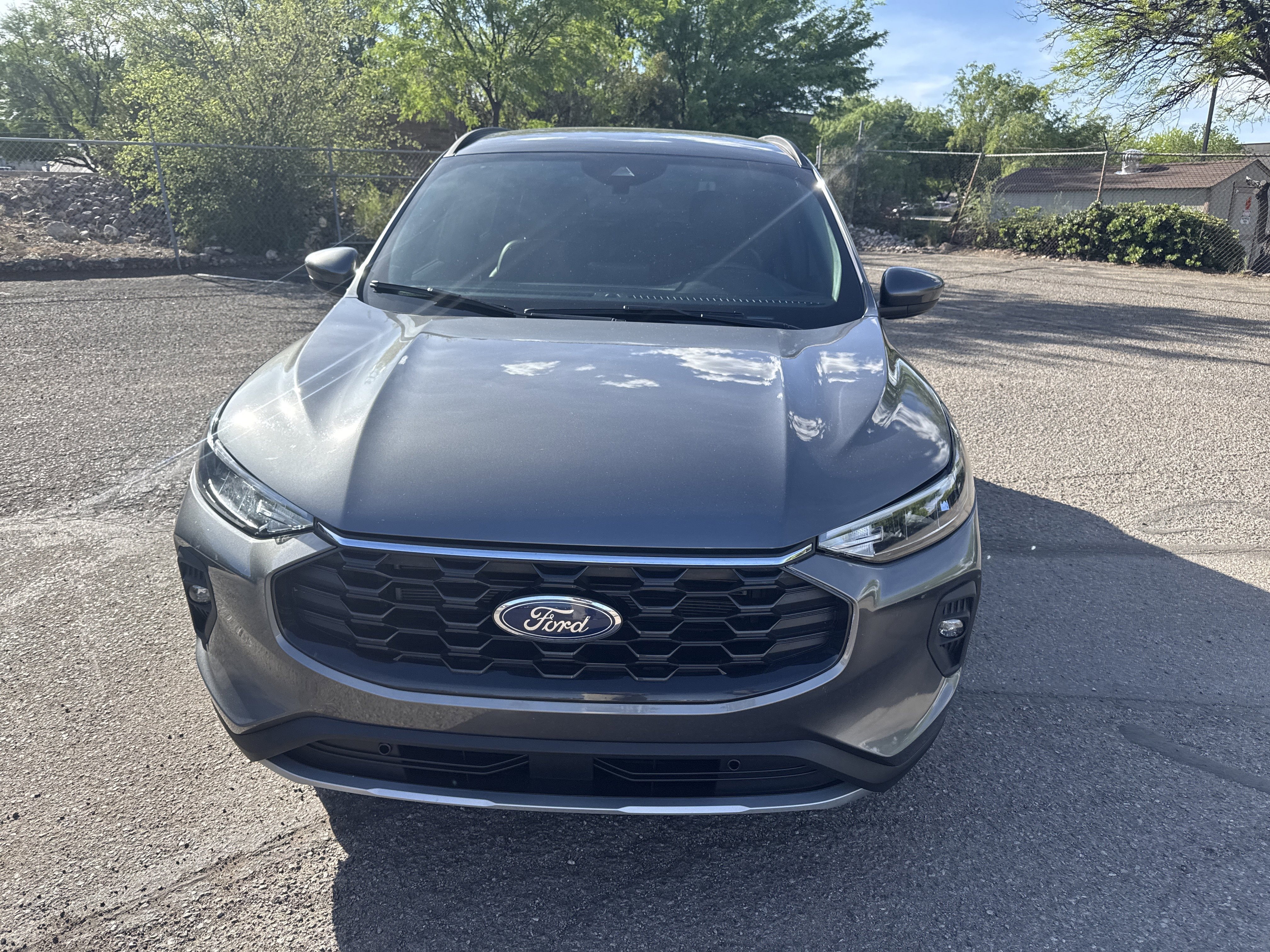 Used 2025 Ford Escape ST-Line Select image 2