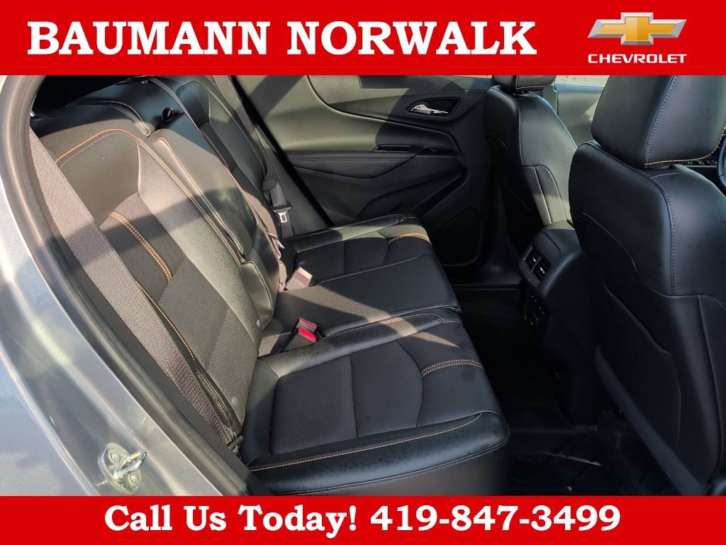 Used 2023 Chevrolet Equinox Premier FWD image 45