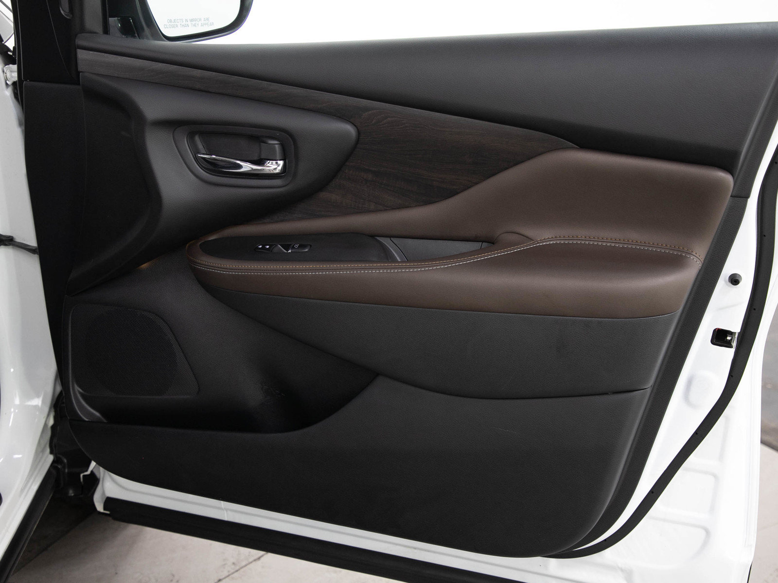 Used 2024 Nissan Murano Platinum AWD/4WD image 11
