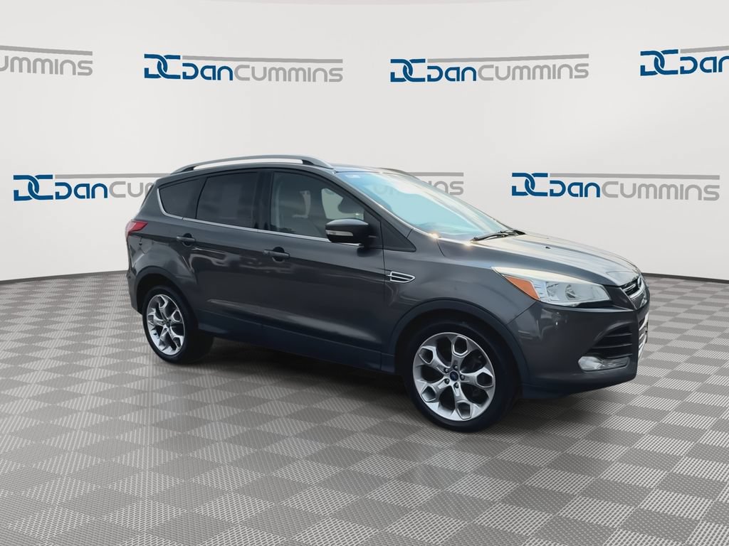 Used 2016 Ford Escape Titanium AWD/4WD image 2