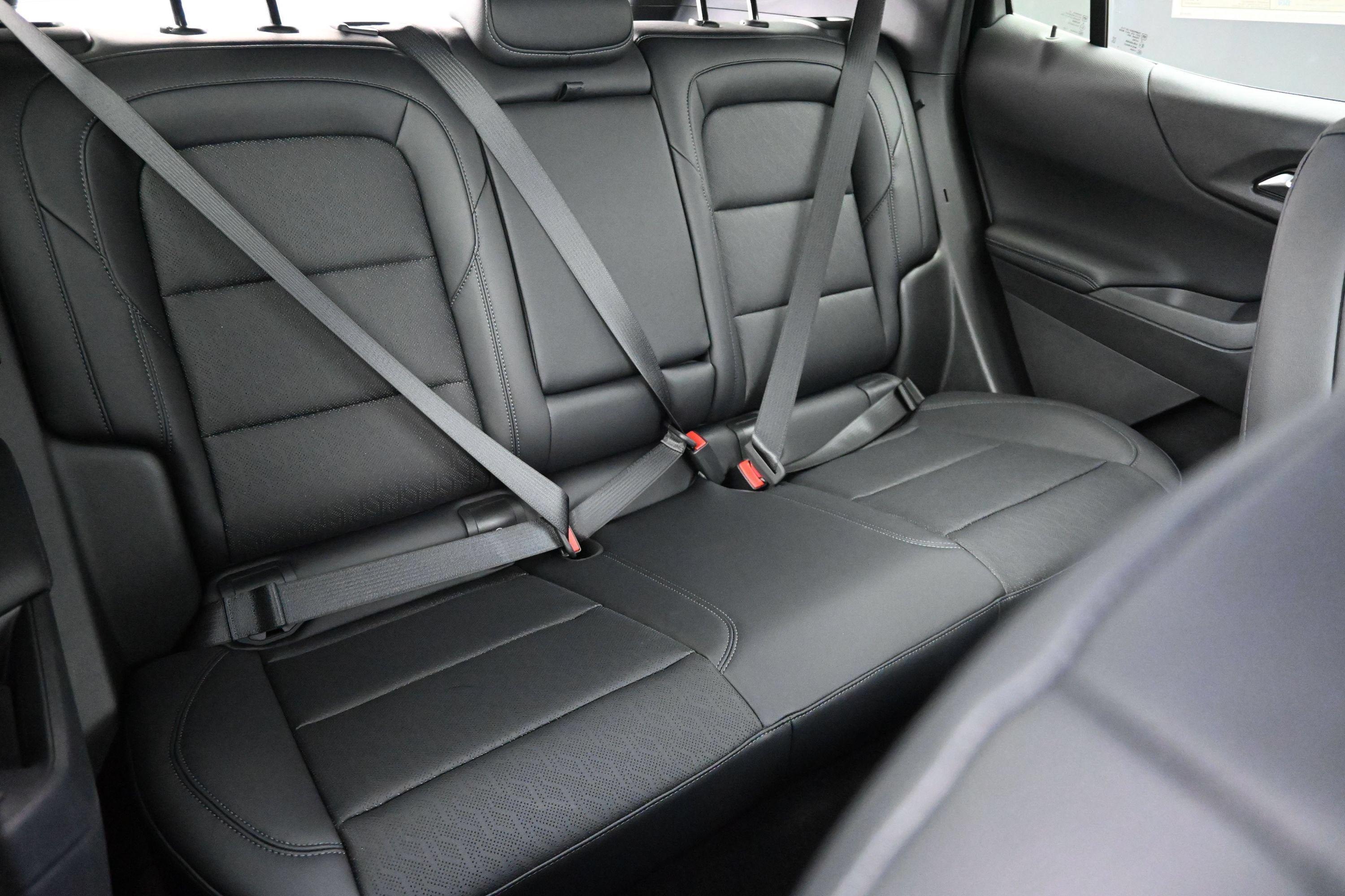 New 2027 Chevrolet Equinox LT w/ Convenience Package II FWD image 33