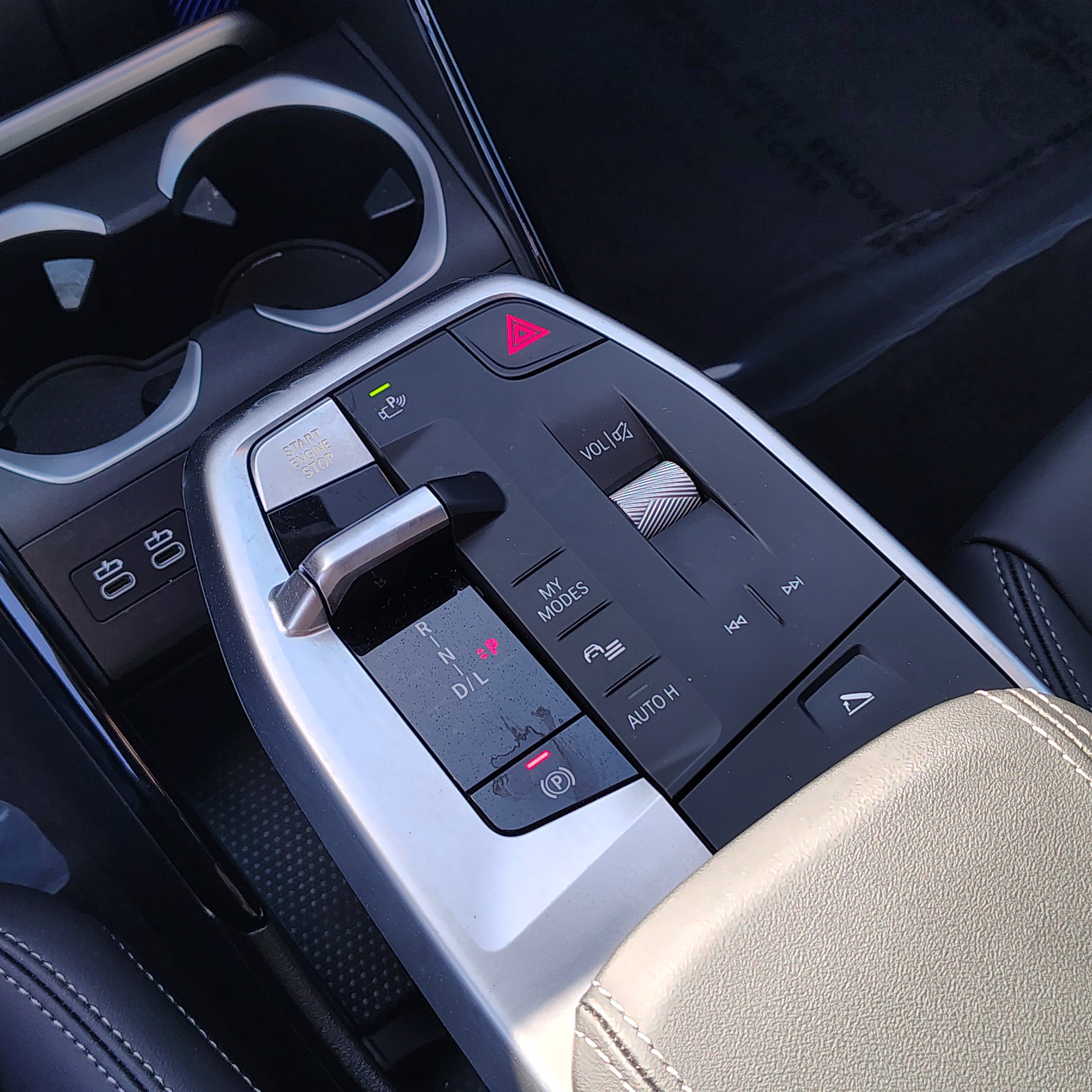 Used 2025 BMW X1 xDrive28i w/ Convenience Package image 28