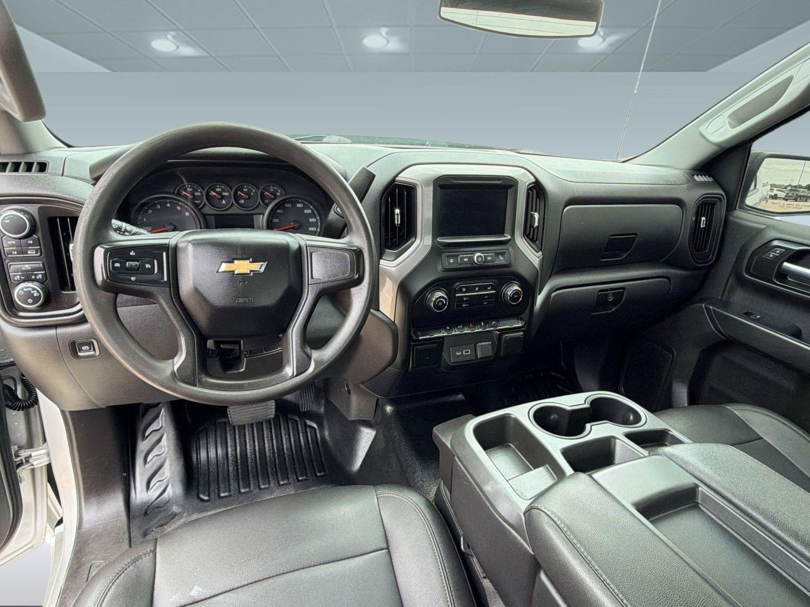 Used 2021 Chevrolet Silverado 1500 W/T w/ WT Value Package AWD/4WD image 23