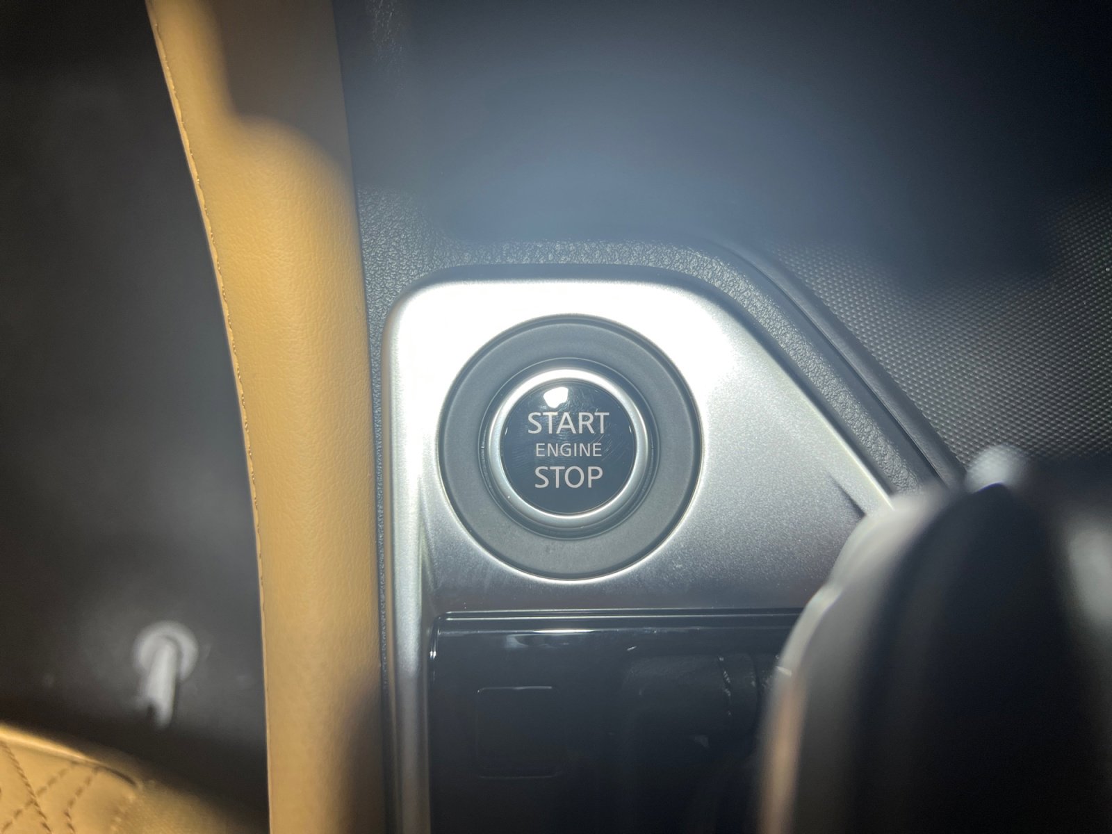 New 2025 Nissan Sentra SV w/ SV Premium Package image 30