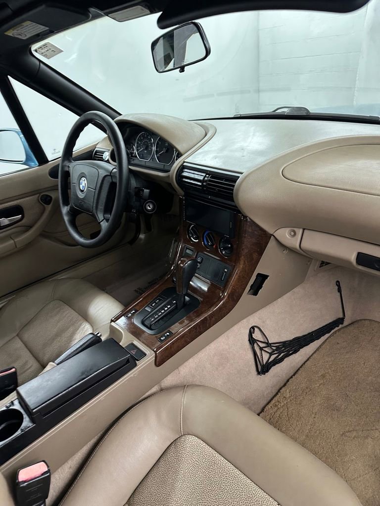 Used 1998 BMW Z3 1.9 image 26