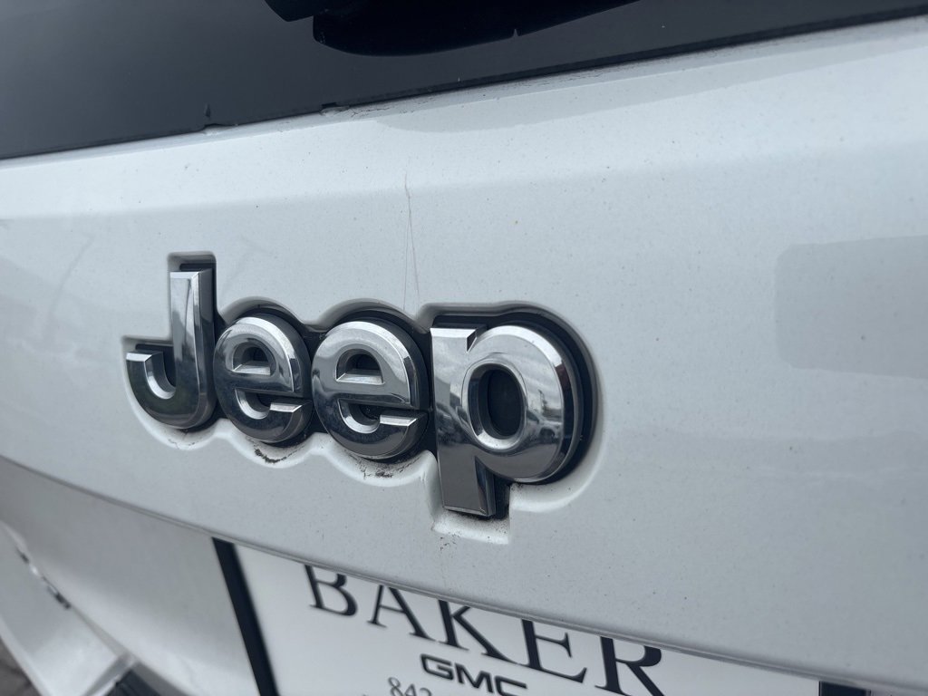 Used 2020 Jeep Grand Cherokee Summit image 6