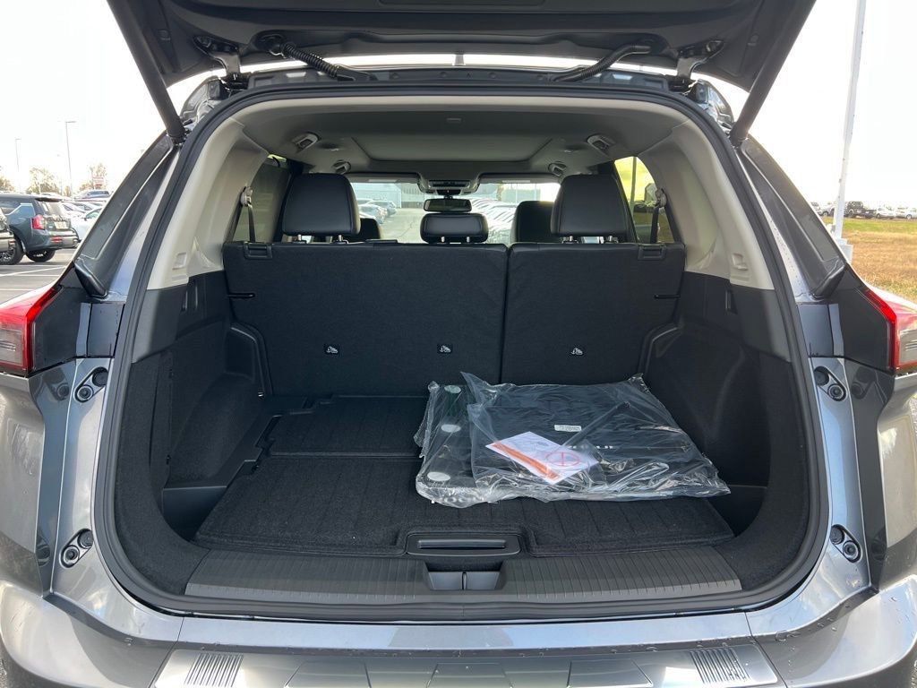 New 2026 Nissan Rogue Platinum w/ Platinum Premium Package image 36