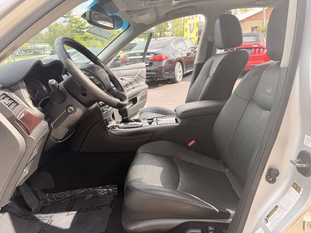 Used 2011 INFINITI M37 x w/ Premium Pkg AWD/4WD image 9