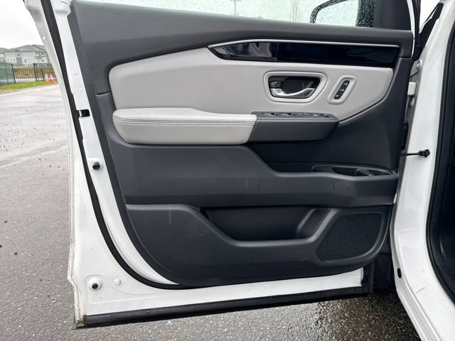 Used 2024 Honda Pilot Touring image 21