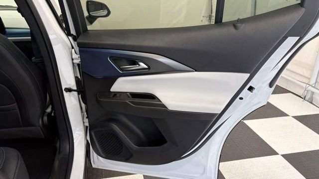 New 2026 Chevrolet Equinox EV LT FWD image 27