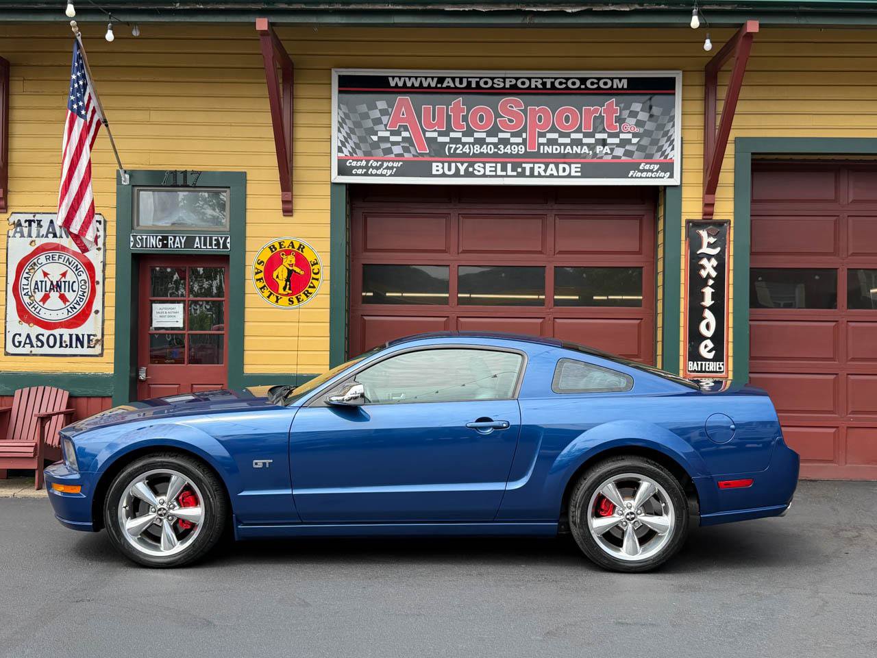 Used 2006 Ford Mustang GT Premium RWD image 9