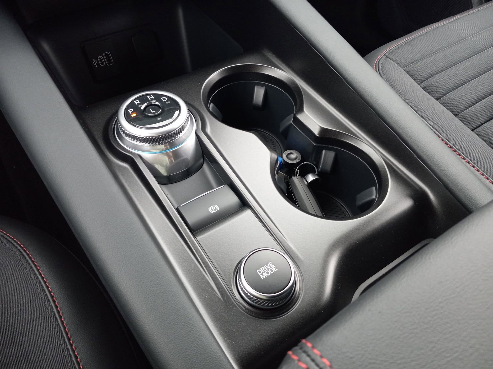 New 2026 Ford Explorer ST-Line w/ ST-Line Street Pack image 19