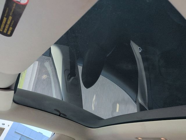 Used 2020 Tesla Model 3 Performance image 18