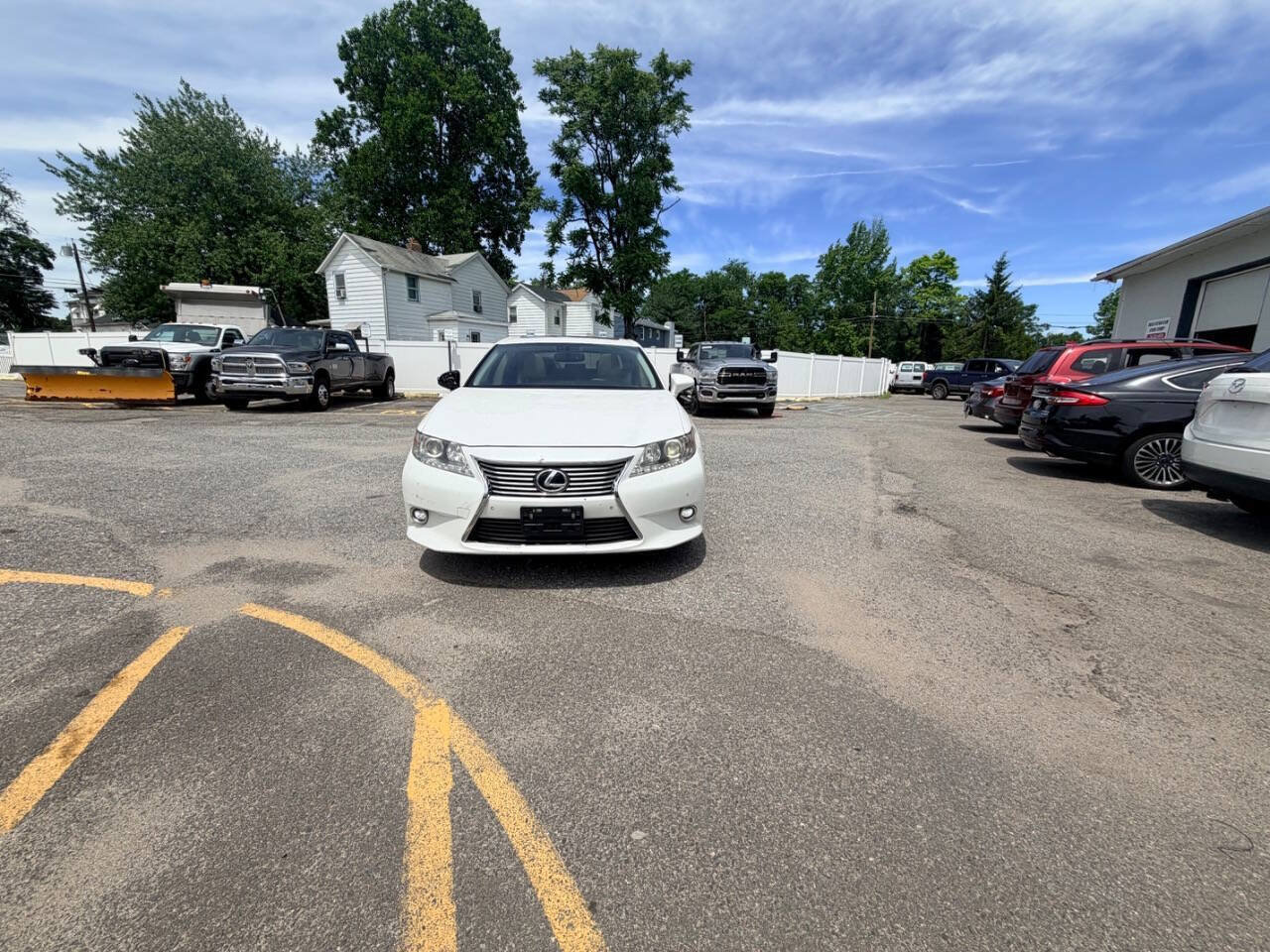 Used 2014 Lexus ES 350 w/ Luxury Package FWD image 26