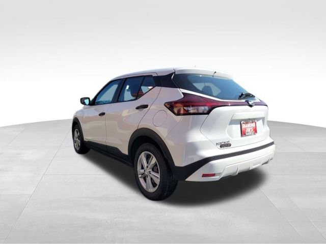 Used 2022 Nissan Kicks S FWD image 8