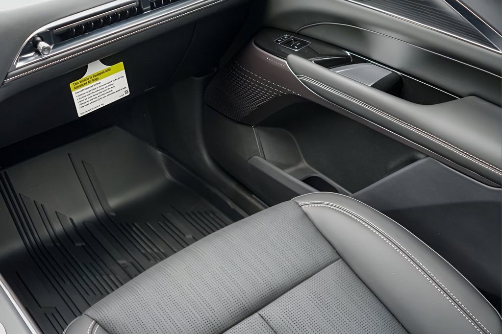 New 2026 Cadillac Lyriq Luxury w/ LPO, Floor Liner Package image 26