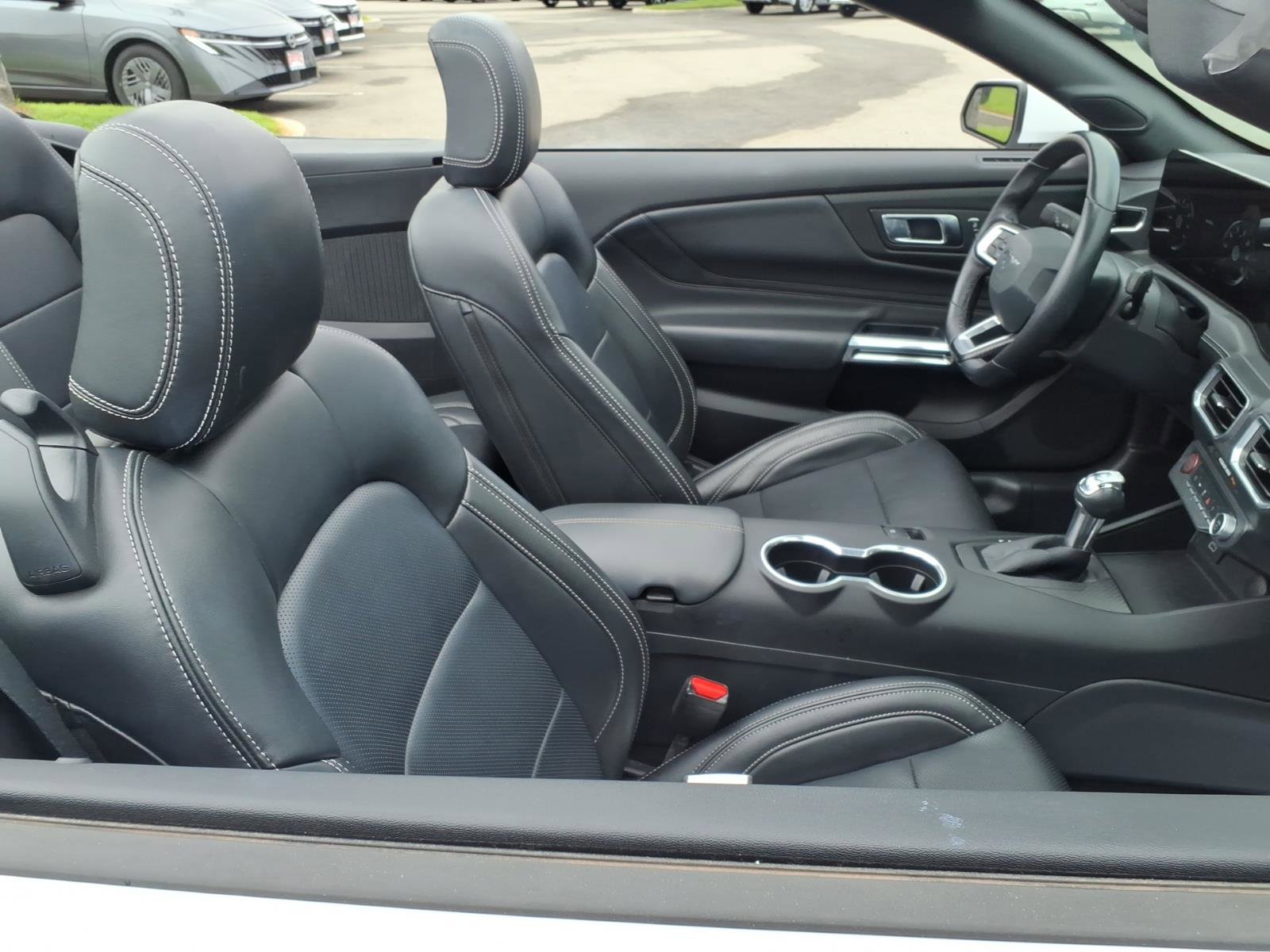 Used 2025 Ford Mustang Premium RWD image 6