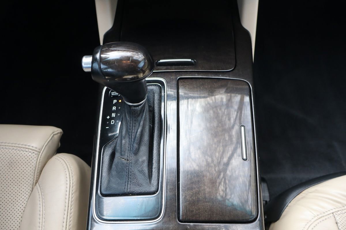 Used 2014 Kia Cadenza Premium w/ Luxury Package image 37