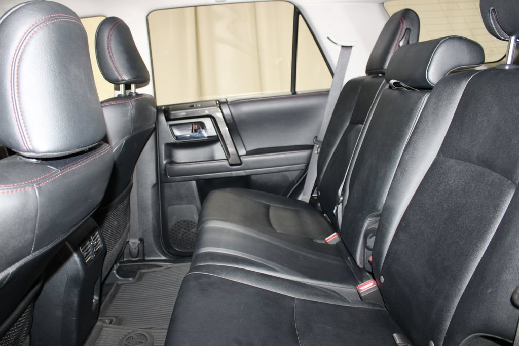 Used 2023 Toyota 4Runner TRD Off-Road Premium AWD/4WD image 21
