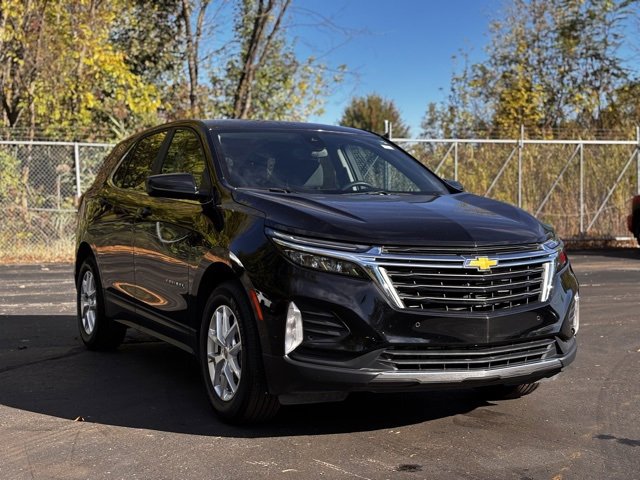 Certified 2024 Chevrolet Equinox LT w/ LPO, Floor Liner Package image 3