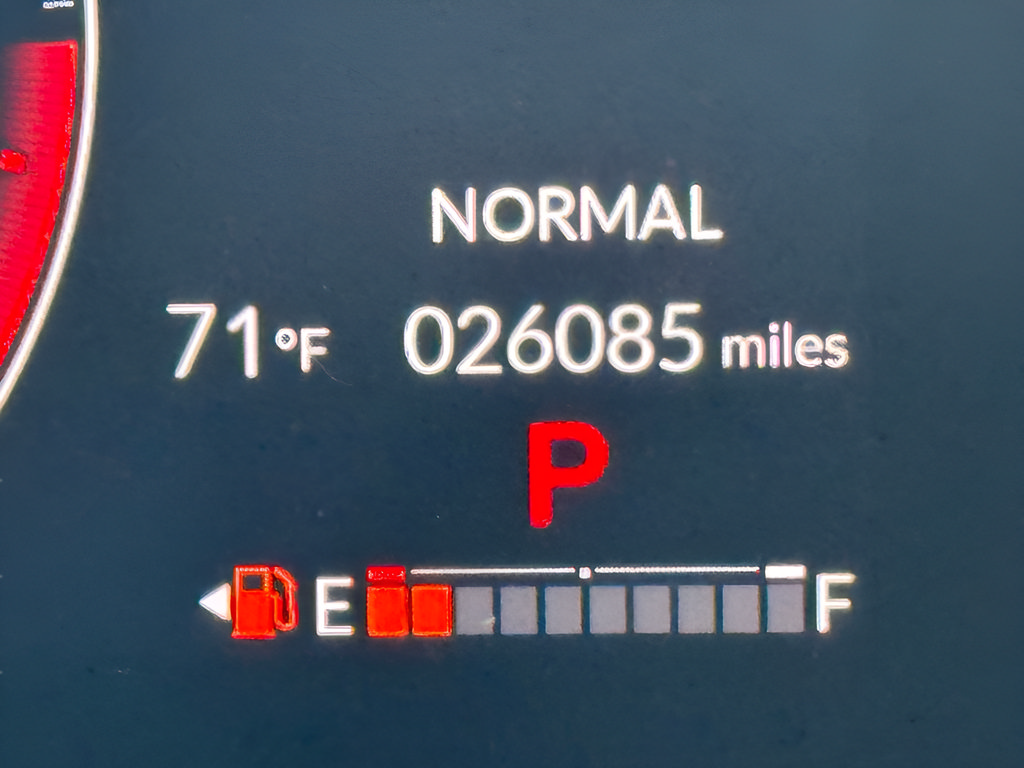 Used 2025 Honda HR-V Sport image 23