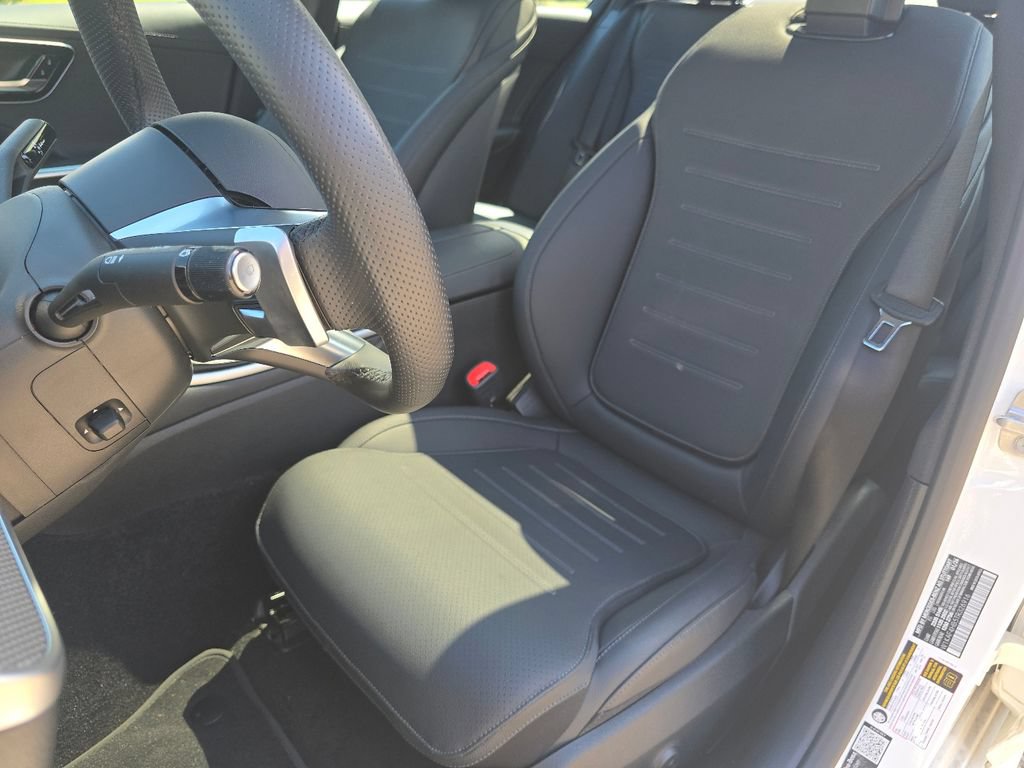 Used 2026 Mercedes-Benz C 300 4MATIC Sedan image 24