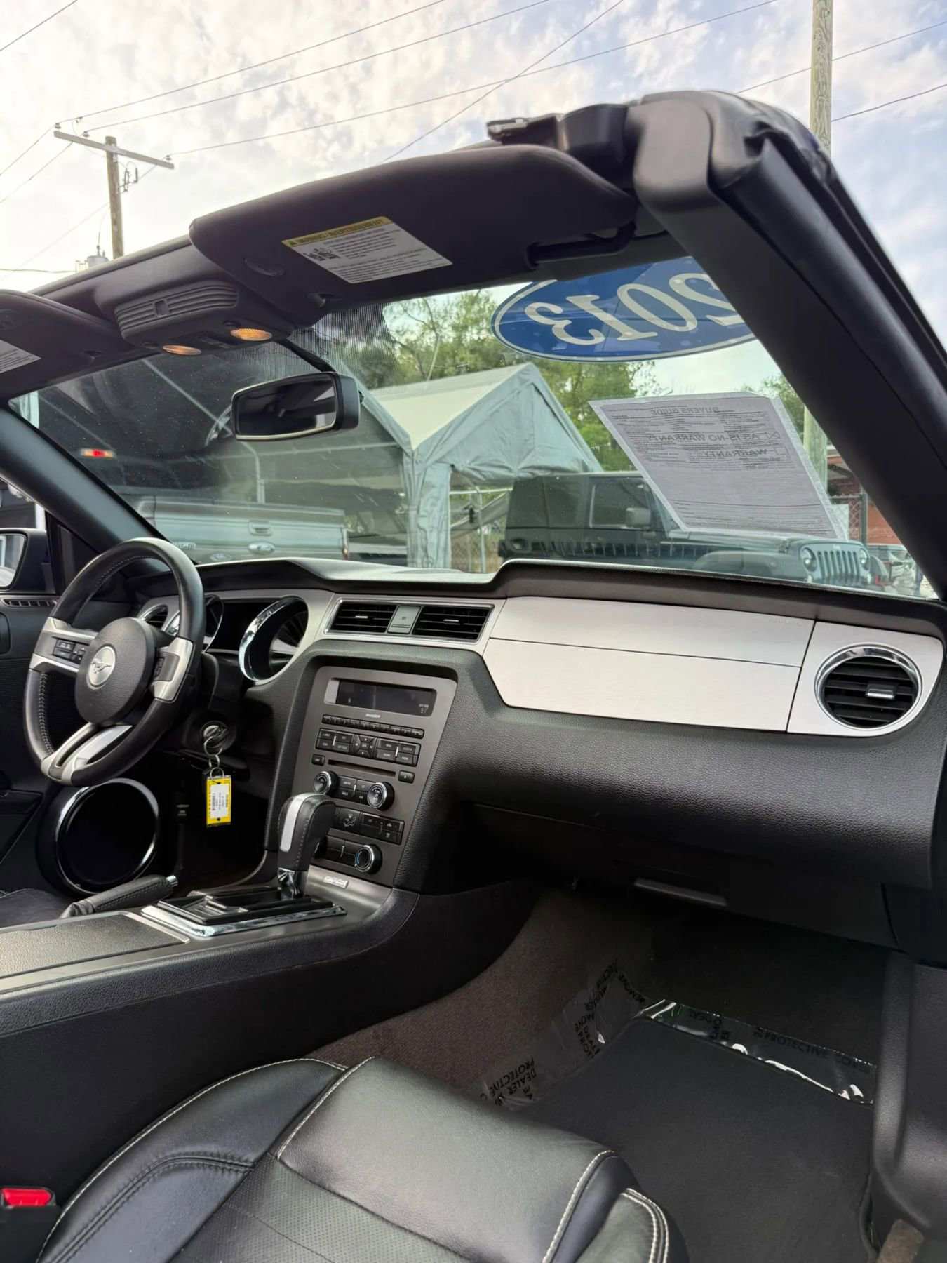 Used 2013 Ford Mustang Premium RWD image 13
