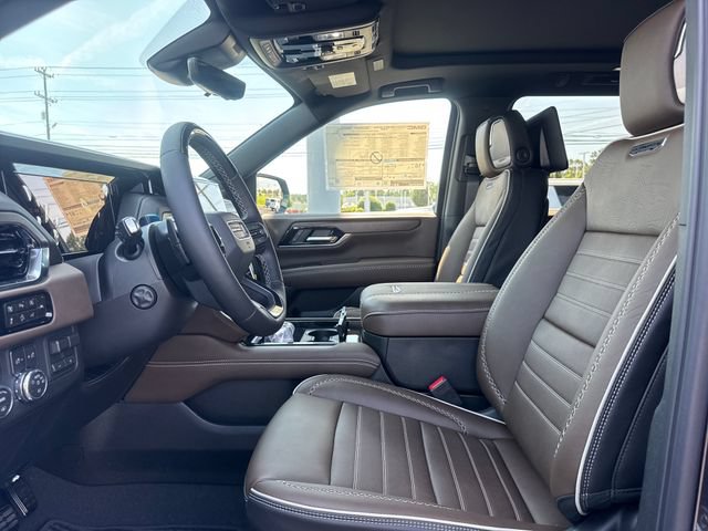 New 2026 GMC Yukon XL Denali Ultimate AWD/4WD image 14