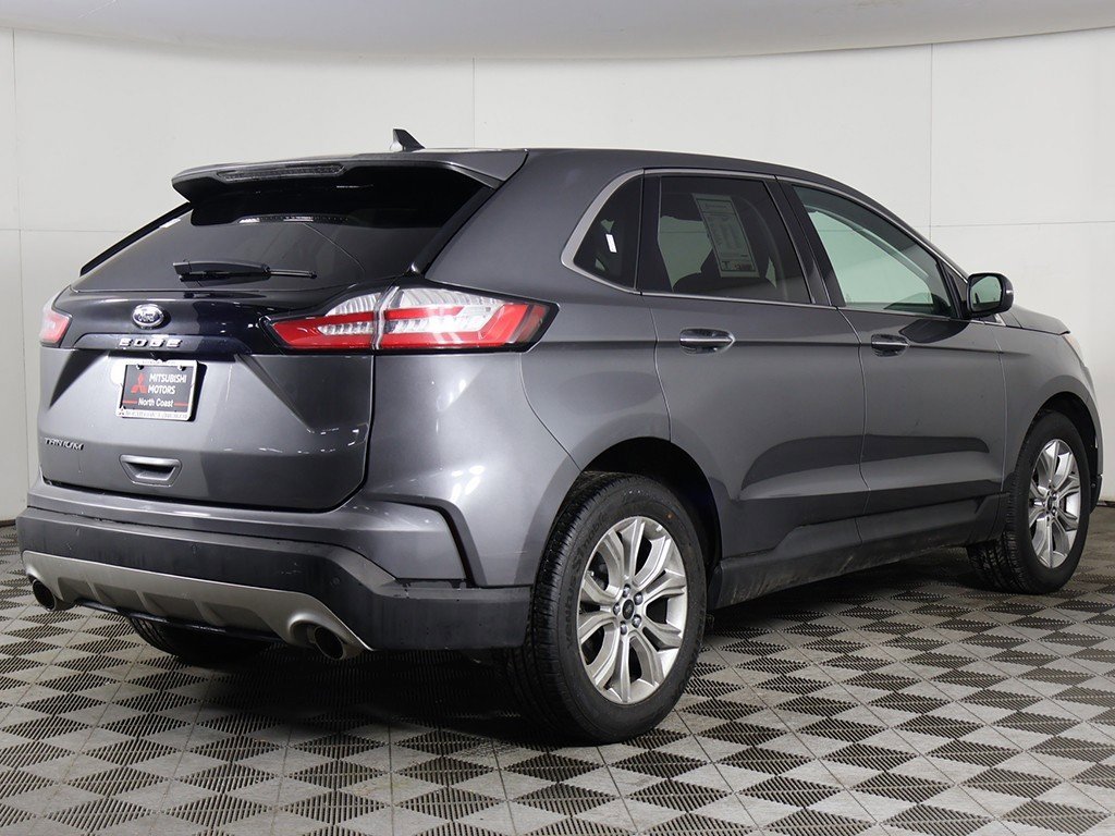 Used 2024 Ford Edge Titanium image 8
