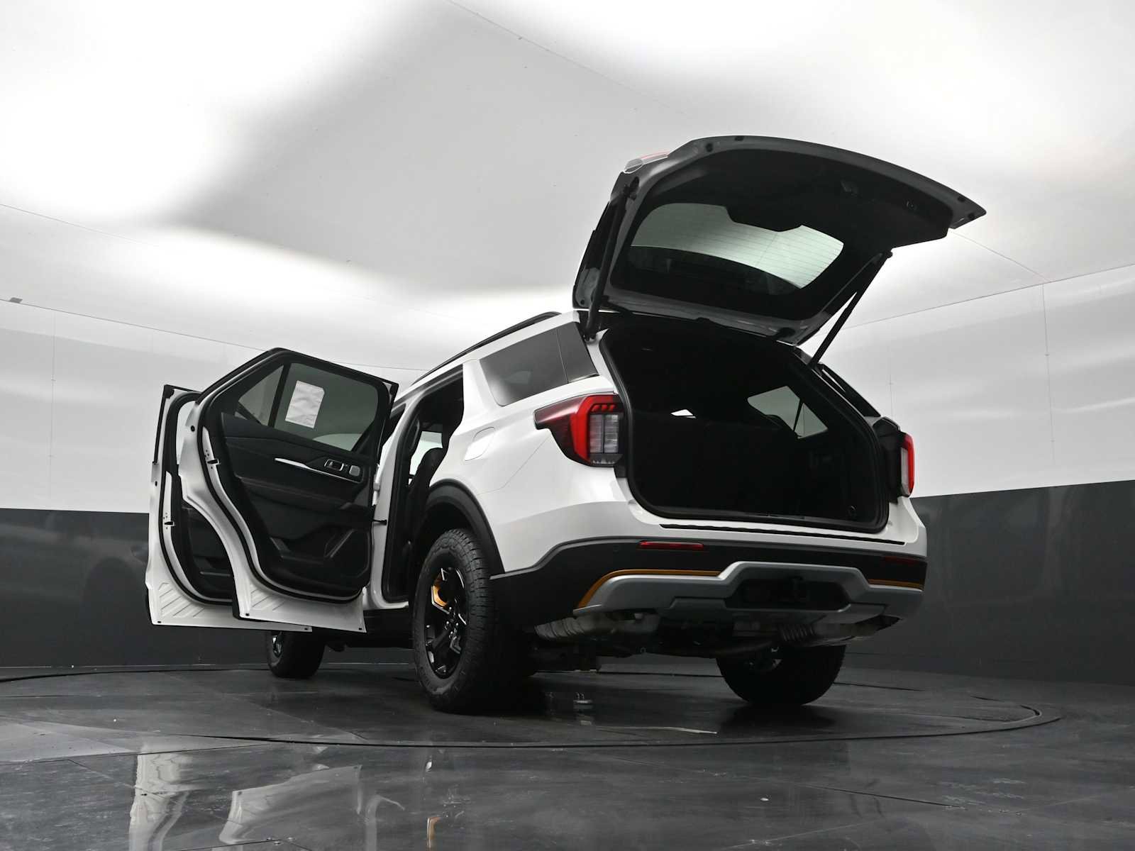 New 2026 Ford Explorer Tremor w/ Tremor Ultimate Package image 31