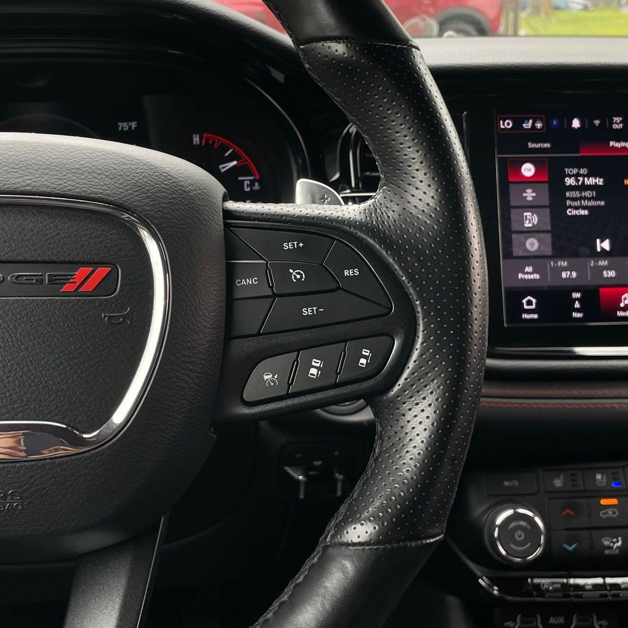 Used 2024 Dodge Durango GT RWD image 14