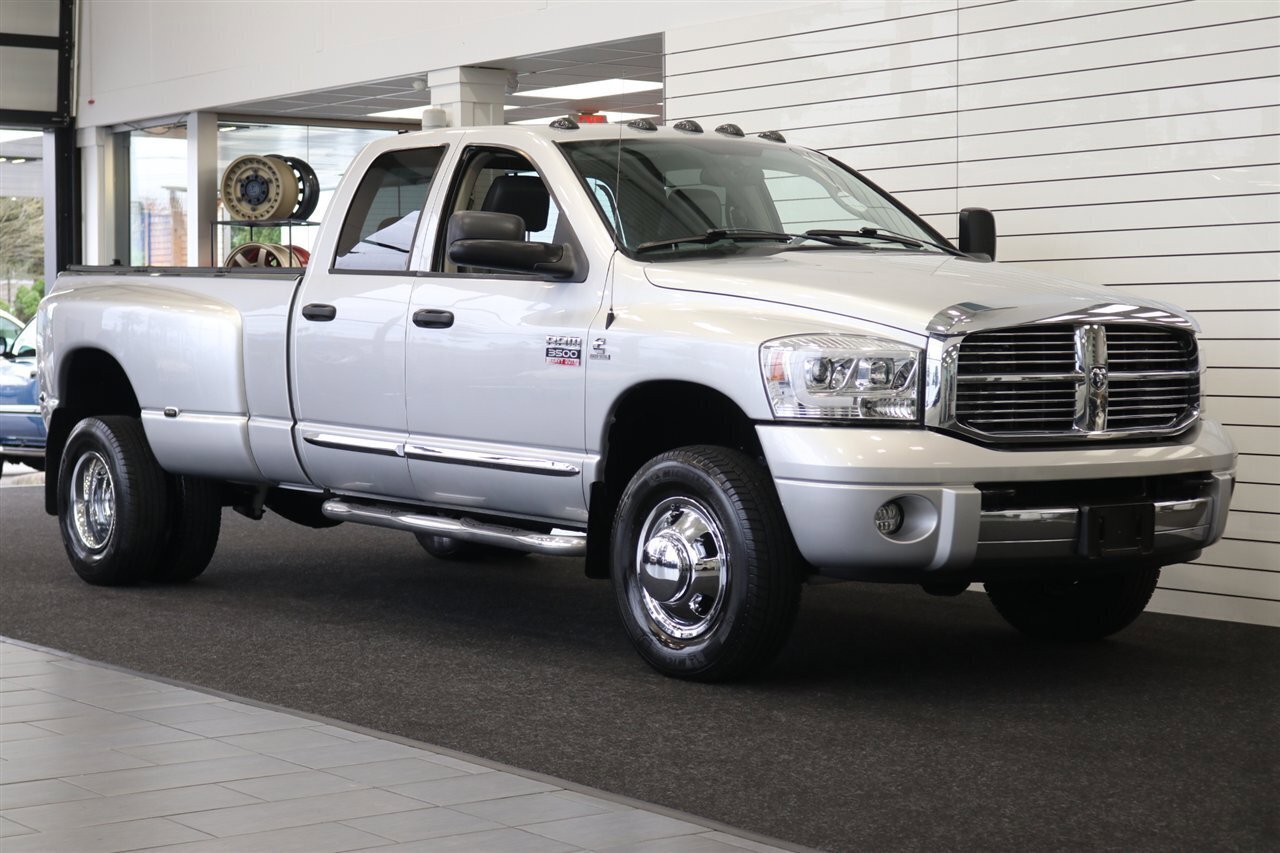 Used 2008 Dodge Ram 3500 Truck Laramie w/ Trailer Tow Group AWD/4WD image 2