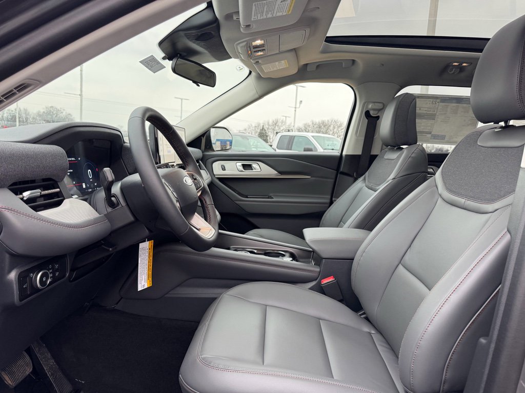 New 2026 Ford Explorer Active w/ Active Comfort Package image 27