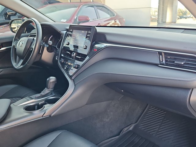 Used 2024 Toyota Camry SE w/ Convenience Package FWD image 21